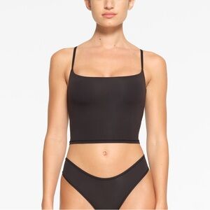 NWT Skims Fits Everybody Cropped Cami